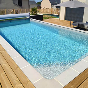 création piscine sur terrasse bois paysagiste vitré